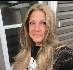 Brenda Collection-Leah Mocha Light Brown T Part Glueless Layer Styles Rootless 28inches Lace Front Wigs