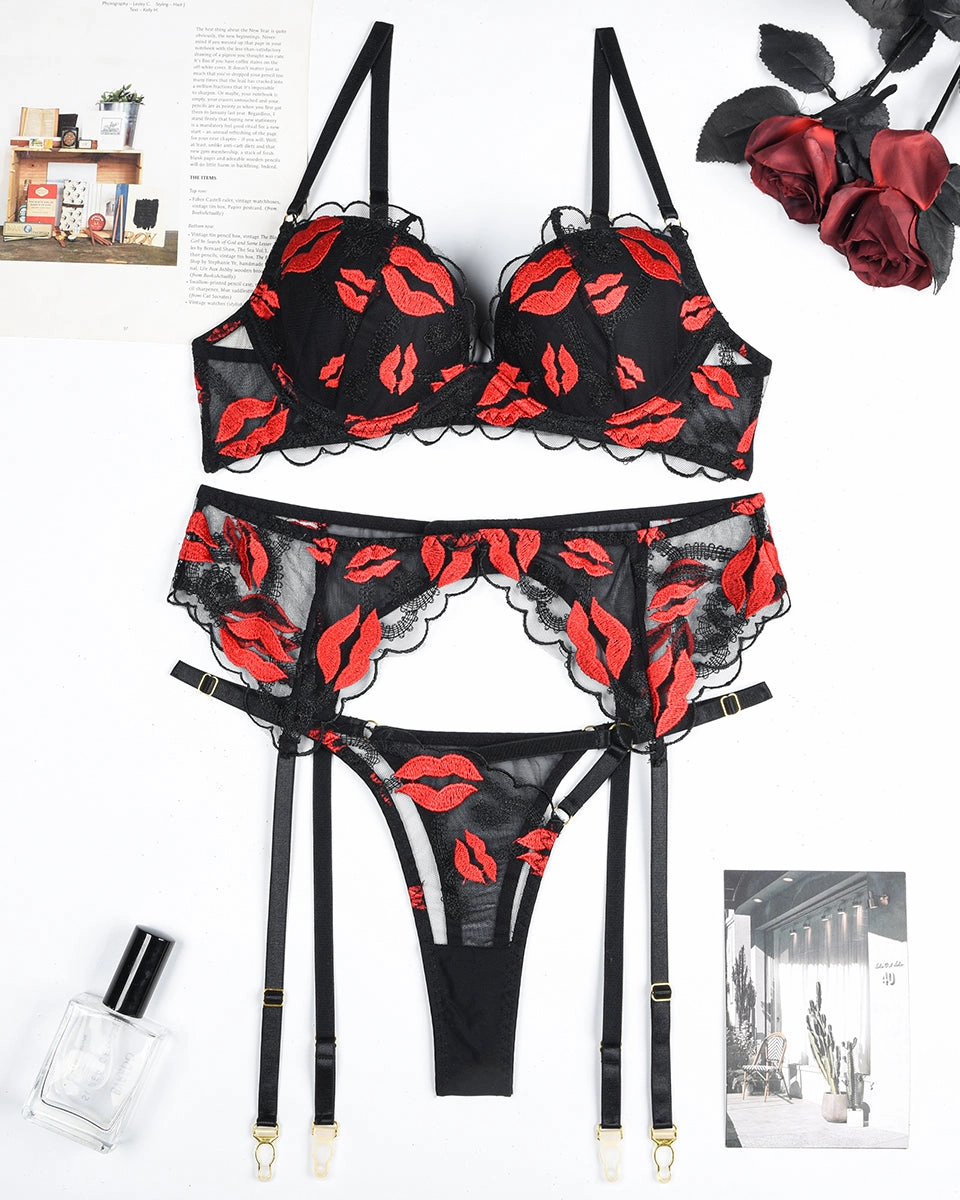 Embroidery Print Set with Garter Belts