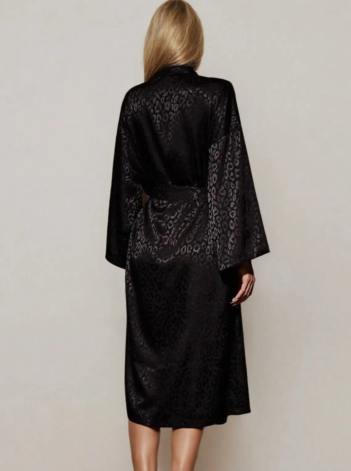 Women's Robe Black Print Leopard Bathrobe